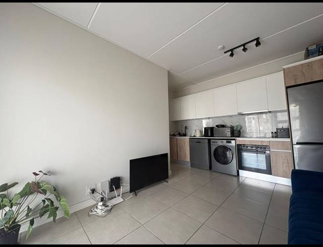 1 BEDROOM PROPERTY TO RENT IN RICHWOOD
